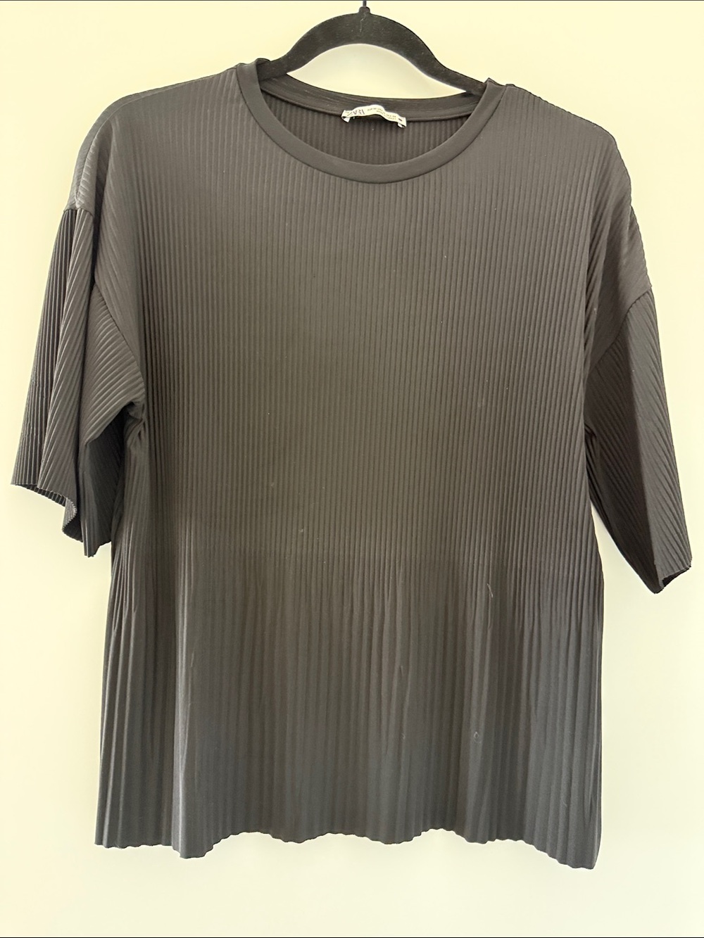 Zara Black Pleated Short-Sleeve Top